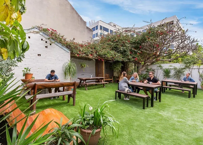 Secret Garden Backpackers, Sydney Hostel